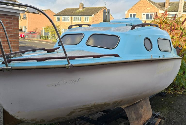 Free RS Quba sailing dinghy