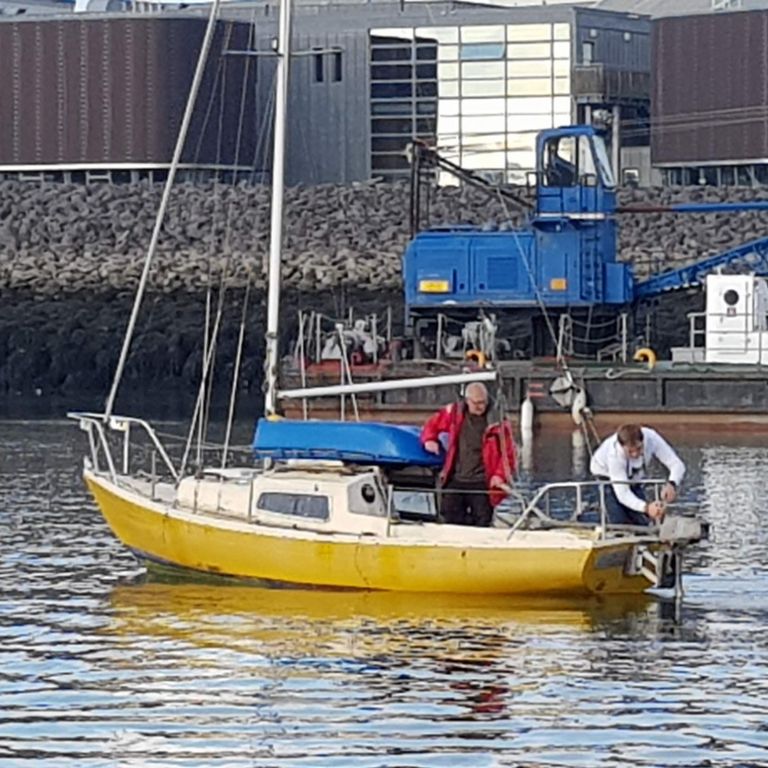 Corribee 22 leaving Yacht Heaven Quay, Plymouth