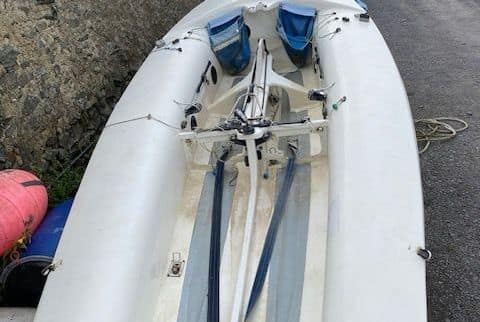 470 sailing dinghy