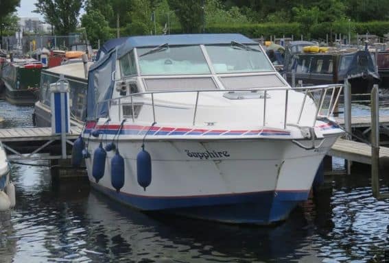 International Cruisers Vee Express 267